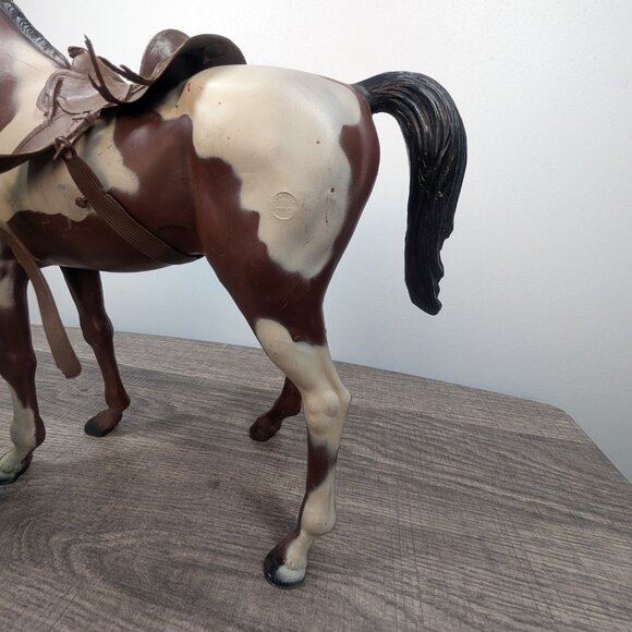 Vintage Mighty Viking Brave Erik Louis Marx 1970's with Marx Storm Cloud Horse - Picture 15 of 16